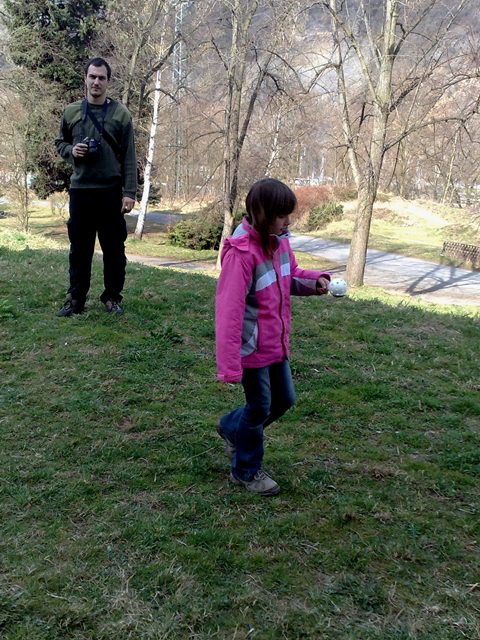 040420122144
